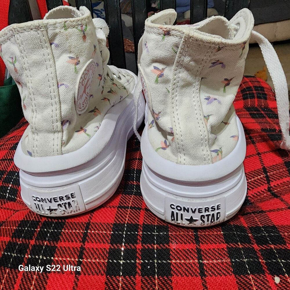 Converse - Picture 5 of 8